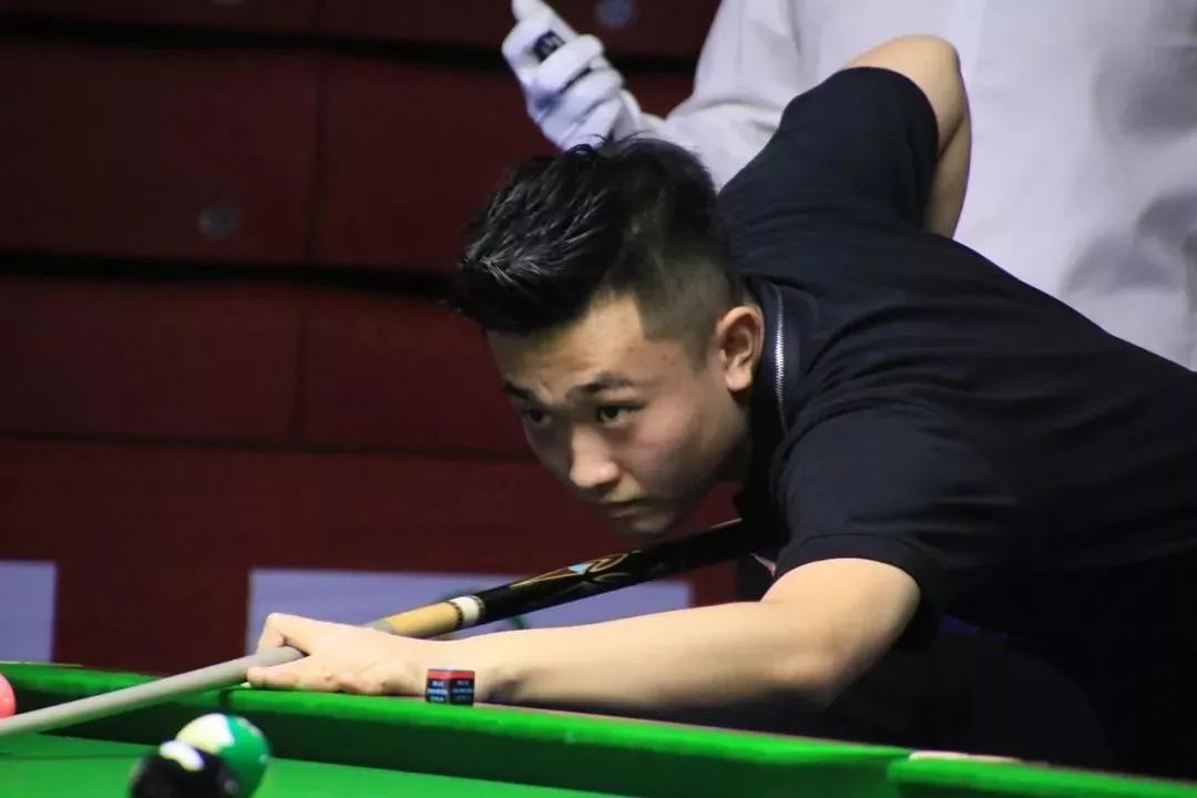 正是琼斯在 正是琼斯在