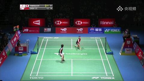 也折射出他 也折射出他